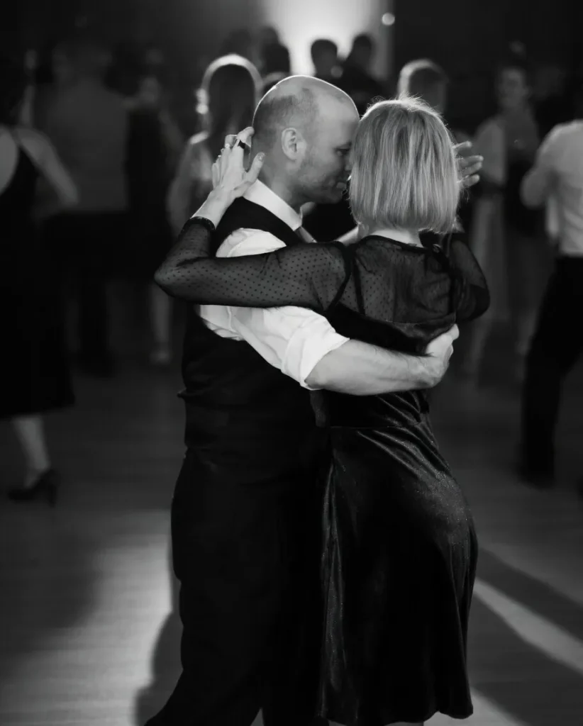 Deju kursi pieaugušajiem iesācējiem Rīgā, Pārdaugavā – BalMo